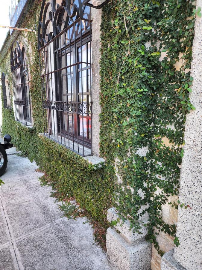 Hotel Villa Antigua San Salvador Dış mekan fotoğraf