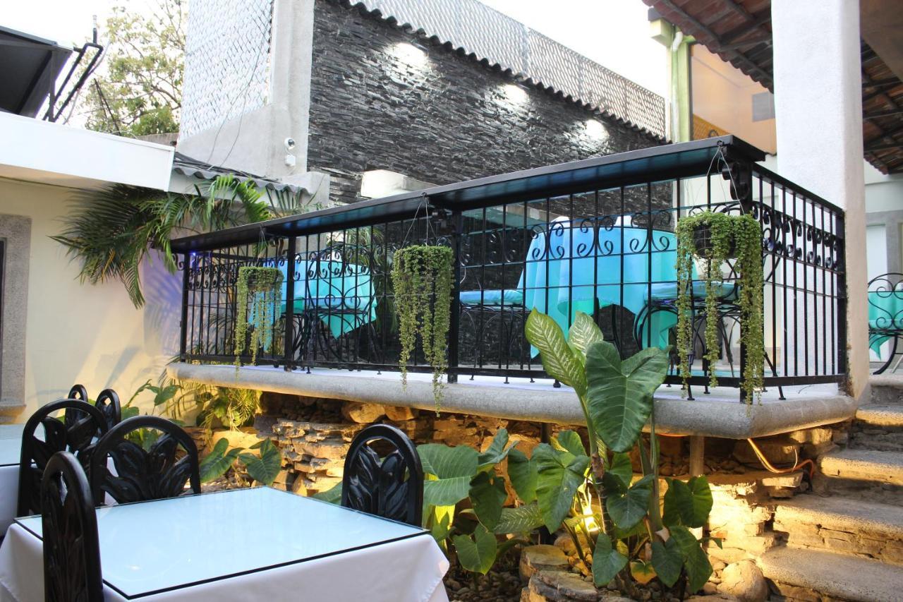 Hotel Villa Antigua San Salvador Dış mekan fotoğraf